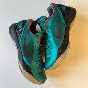 Nike Zoom Hyperdunk Low Lush Teal